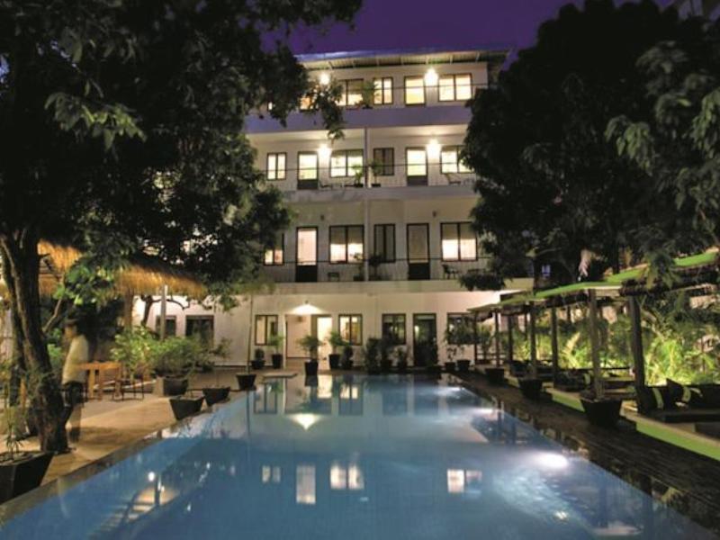 The 252 Hotel Phnom Pen Exterior foto